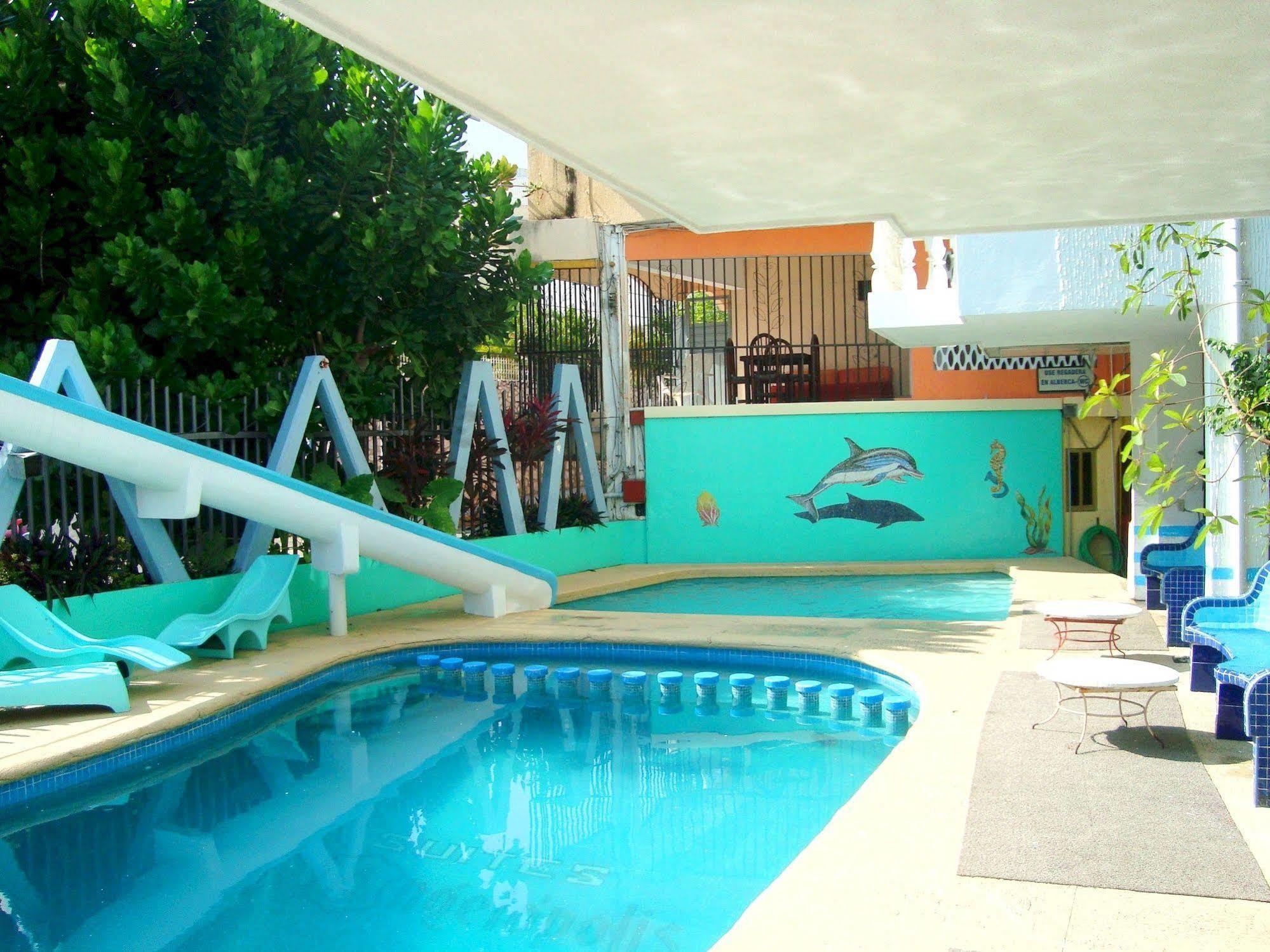 Suites Angelopolis Acapulco Buitenkant foto